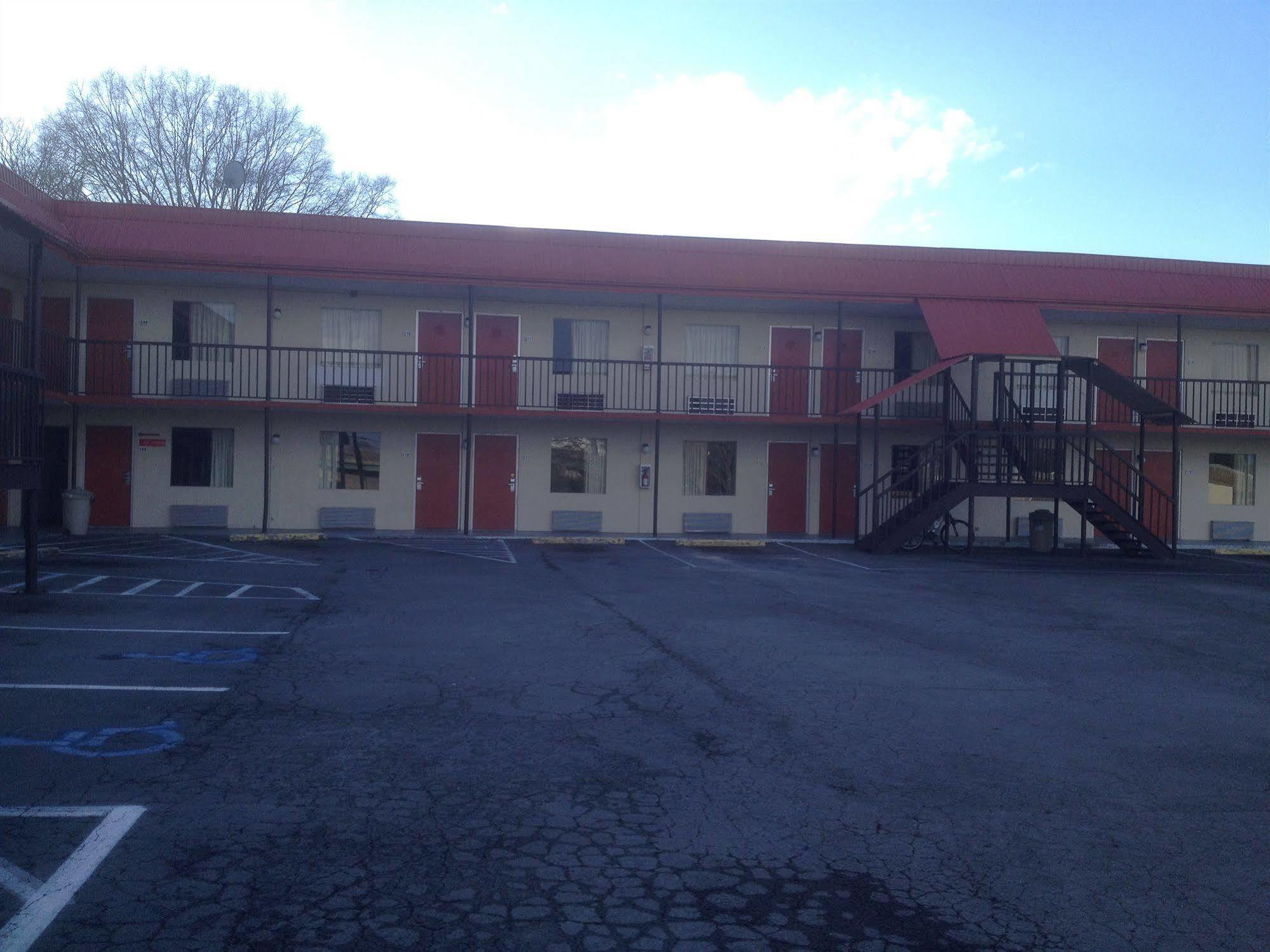 Executive Inn Calhoun Exterior foto